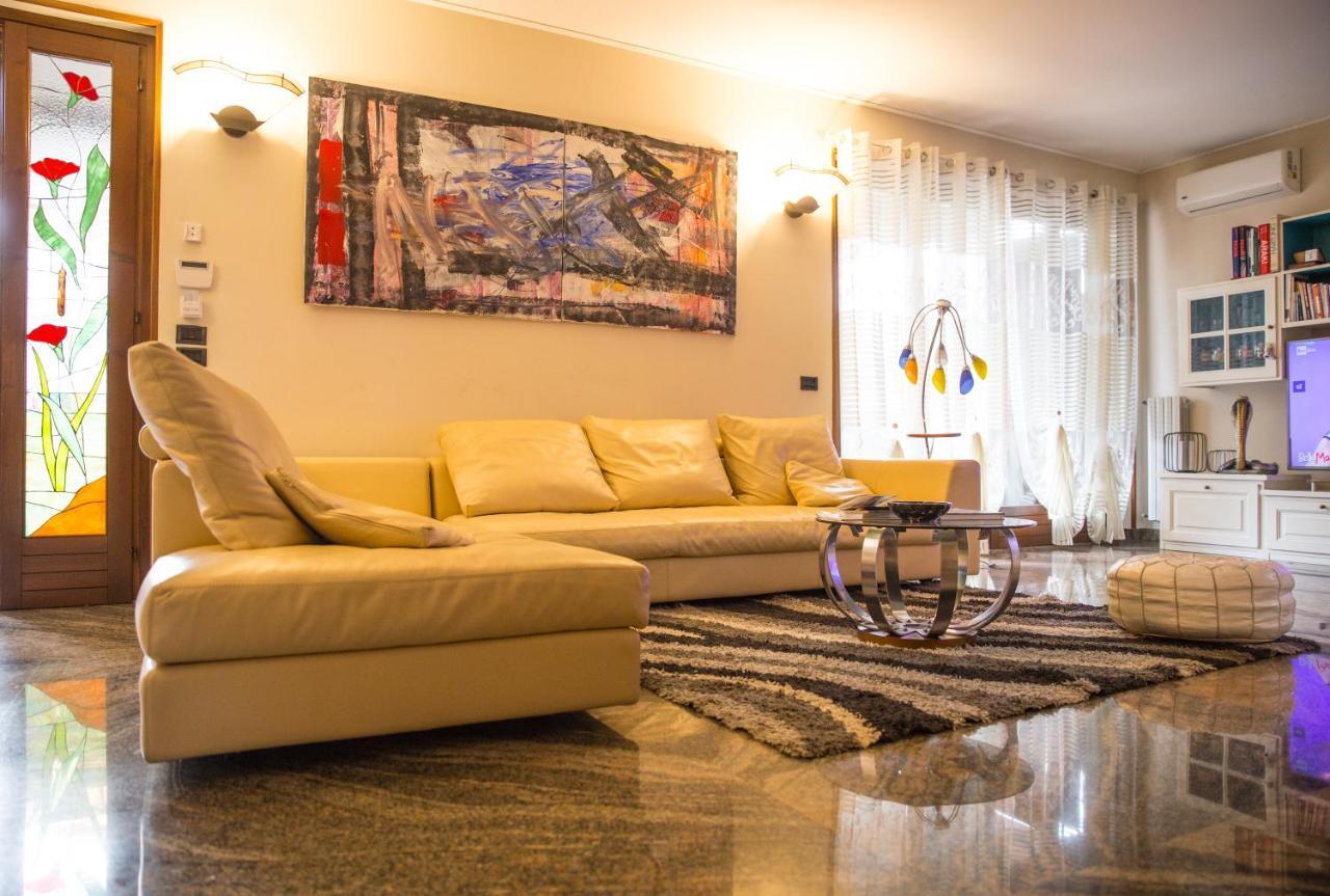 Villa Ivana Desenzano del Garda Zewnętrze zdjęcie